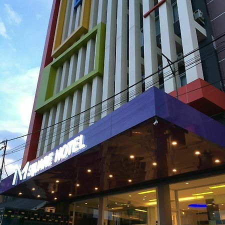 Hotel Msquare Palembang Zewnętrze zdjęcie