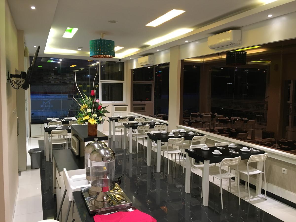 Hotel Msquare Palembang Zewnętrze zdjęcie